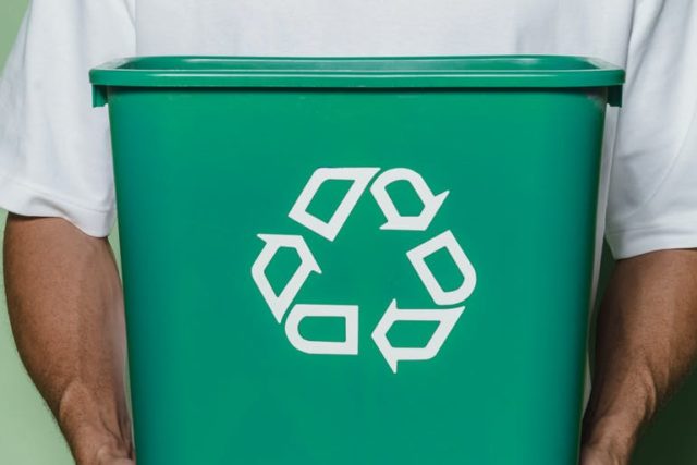 Poubelle recyclage - Carbiolice